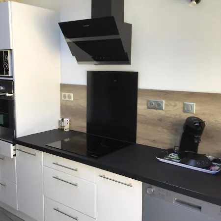 3 Rue Barthelemy Ferienhaus